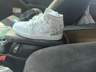 Air Jordan 1 Mid White Silver Glitter Sneaker
