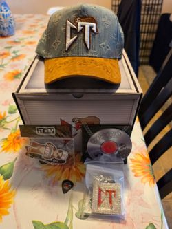 Gallo Fino x Corridos Tumbados colab