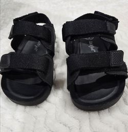 Toddler Boy Sandals size 7