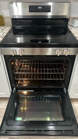 FRIGIDAIRE ELECTRIC RANGE