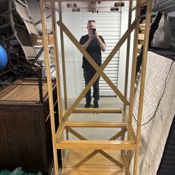 Drexel Heritage Curio cabinet