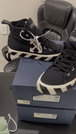 Off White