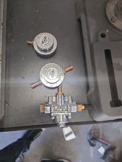 Fuel regulators