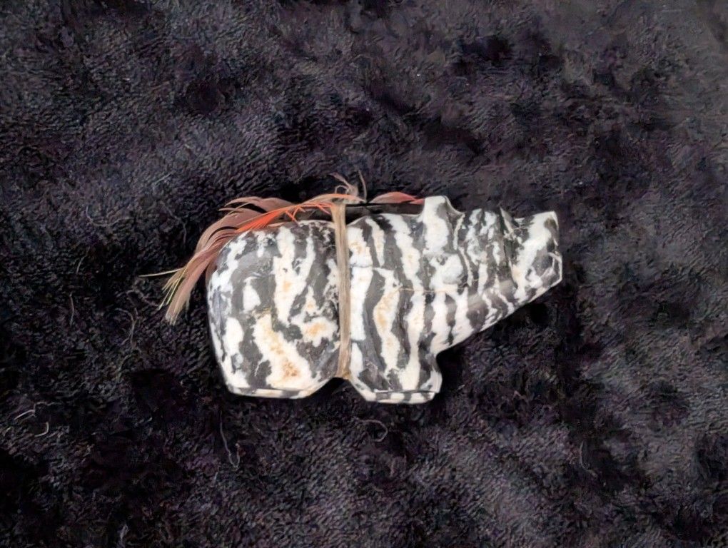 Zebra Stone Zuni Bear With Arrowhead And Feather Package