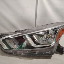 2020 2024 NISSAN VERSA HEADLIGHT 