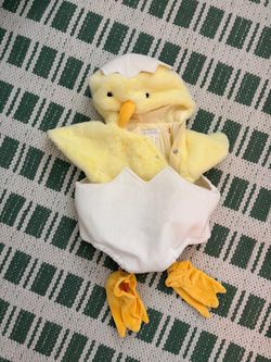 Pottery Barn 0-6 month chick costume