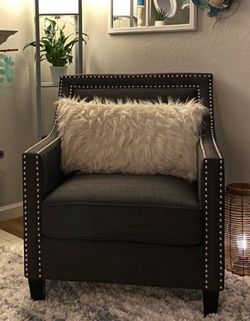 2 Elegant Arm Chairs