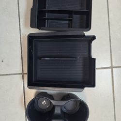 Spigen Center, Armrest Console Organize And Cup Holder Model Y TESLA