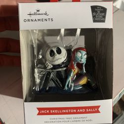 Hallmark Disney Tim Burton's Jack & Sally Tombstones Ornament