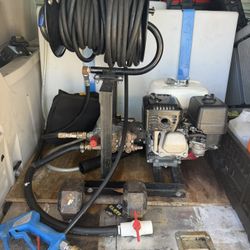 Honda Pressure Washer Machine And 90 Gallon Tank 