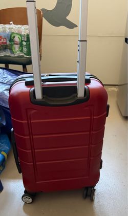 2 SUITCASES (20 & 24 inch) barely used (Brand Showkoo)