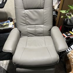 Recliner chair