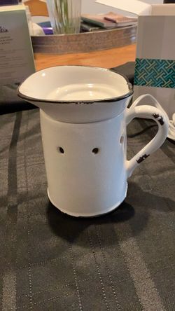Scentsy Prairie Pitcher new in box, shabby chic