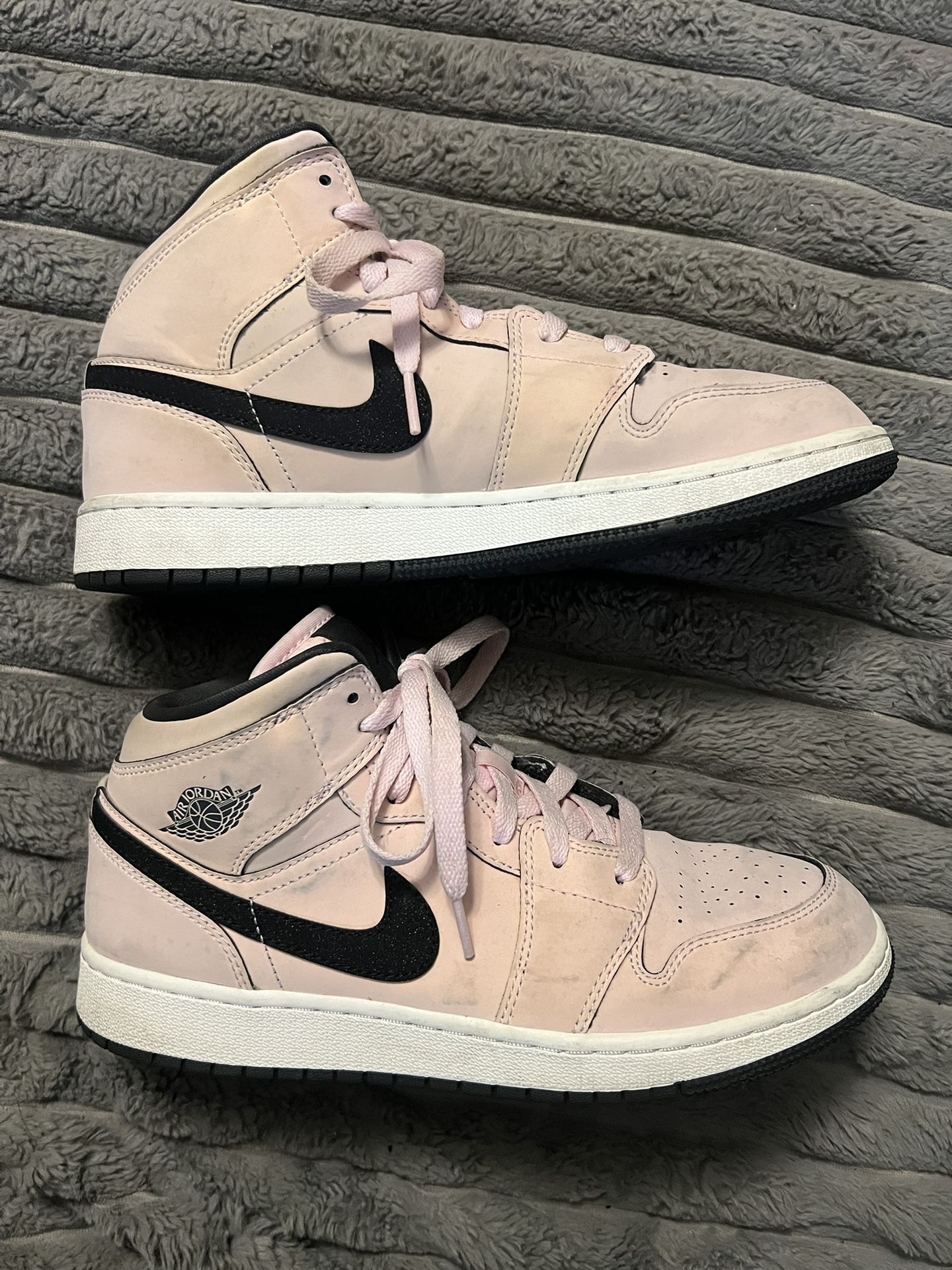 Nike Air Jordan Pink Basketball Shoes