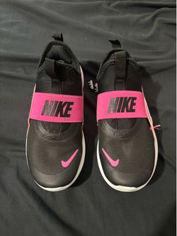 Nike Flex Runner Black And Hot Pink Girl Size 13c