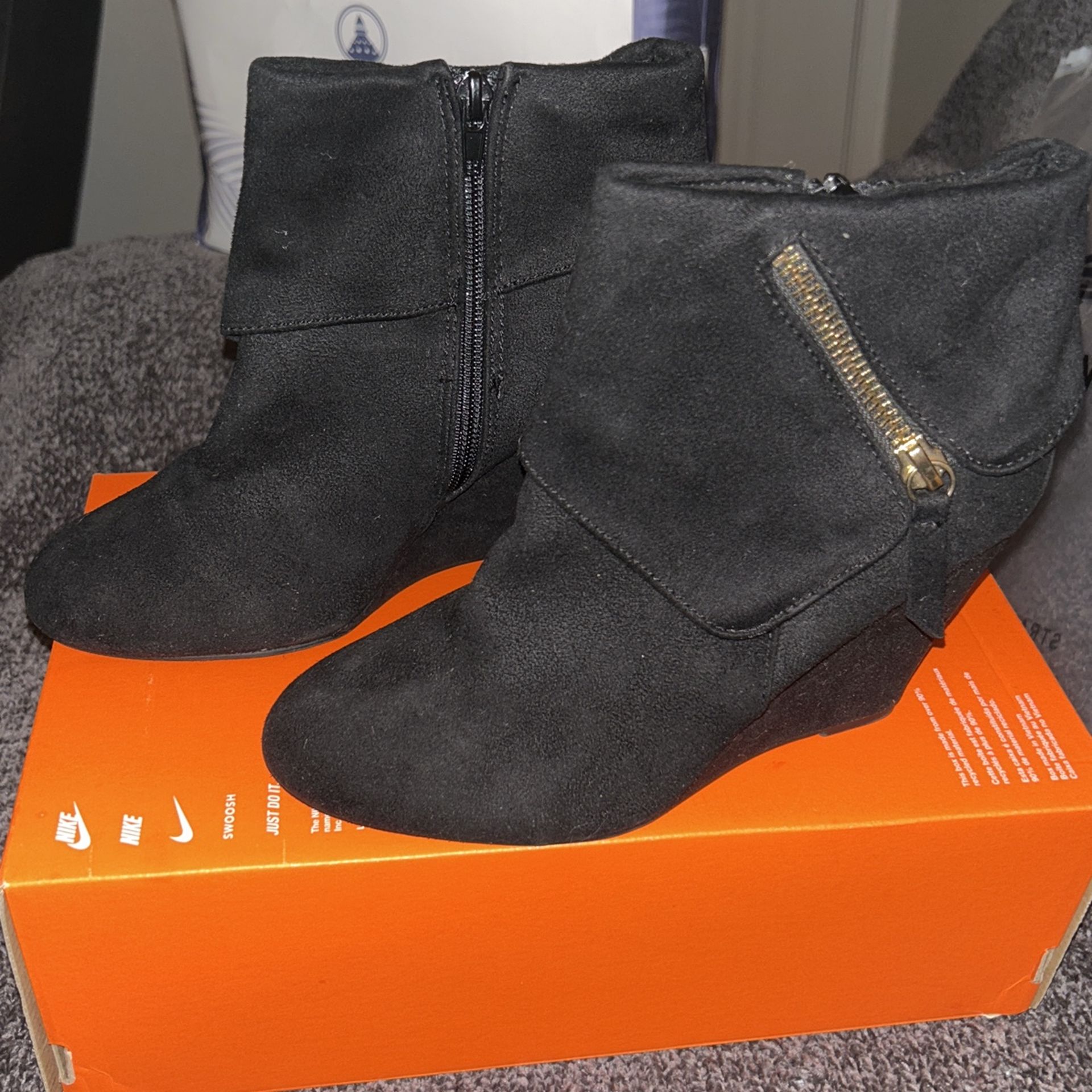 Black Zip Up Ankle Booties