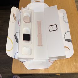 Apple Watch Series 4