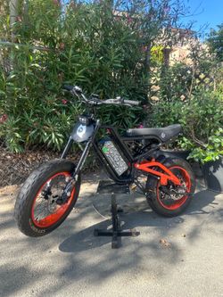 GhostCat F3x