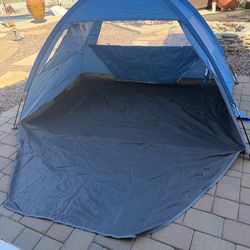 Brand new. Sun shade.  Can be used as closed sun shade for baby to sleep or dog.