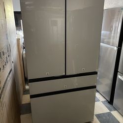 Samsung White Bespoke Four Door Refrigerator