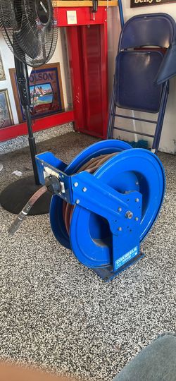 Cox reel with hose