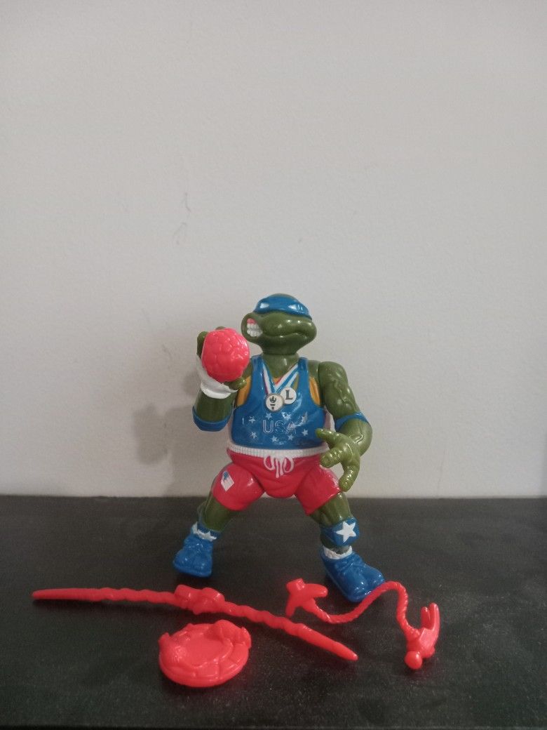 90's TMNT Track And FIELD (Leonardo)