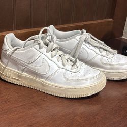 Air Force Ones Size 4.5 Youth And  2 Youth 