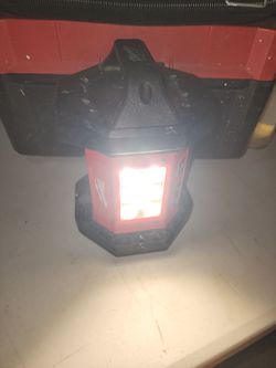 Milwaukee M18 Flood Light LED