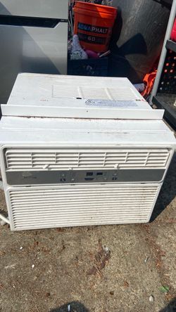 Air. Condition price  50$. Pick up. E. 72.  and. Grandview. E. Tacoma