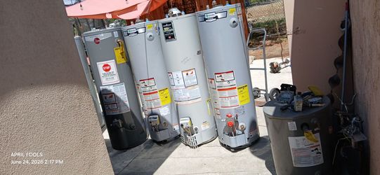 Water Heaters Boilers  40 gallons
