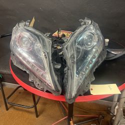 2014 Lexus RX 350 headlights