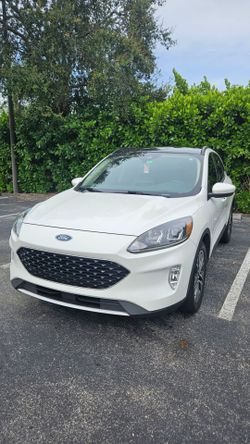 2020 Ford Escape