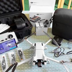PRISTINE MINT DJI Mini 3 Pro Drone + Fly More Combo + Hard Case + More