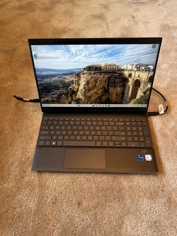 hp spectre x360 15-eb1043dx , 11th gen i7 , 16gb ram , 512gb SSD , hp laptop