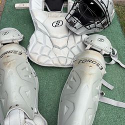 Force3 Pro Gear Defender baseball catcher's intermediate complete game set