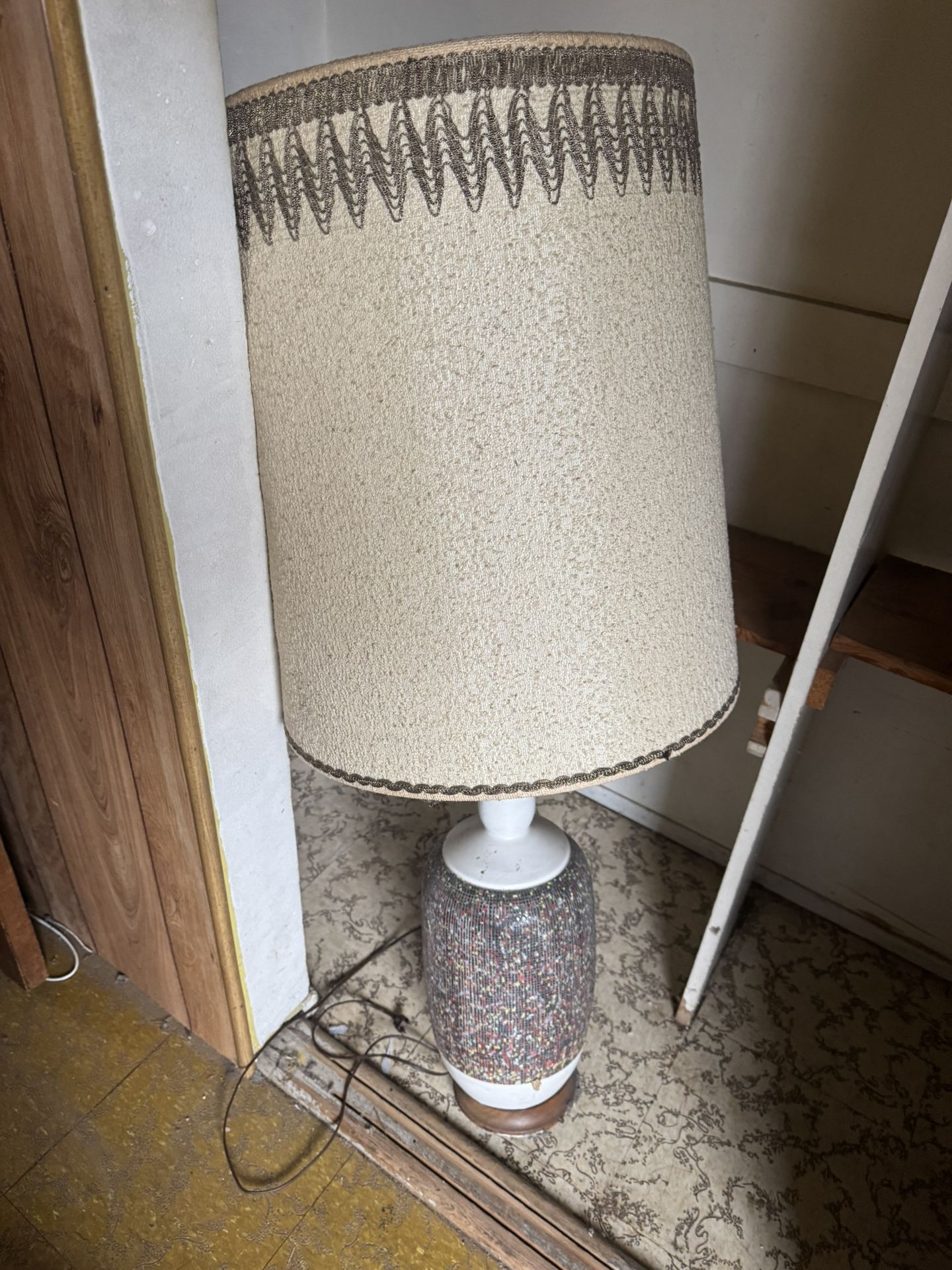 Vintage Lamp With Original Lamp Shade