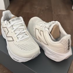 New balance womans 1080 v14 white shoes size 5