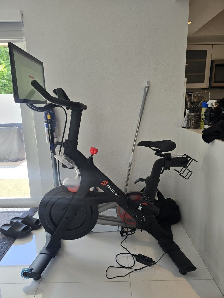 Peloton Exercise Bike
