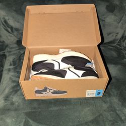 Steve Madden Women's Sneakers Size 9