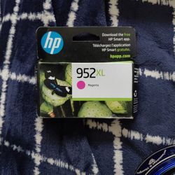 HP 952XL High Yield Magenta Original Ink Cartridge, ~1,450 pages