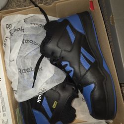 Safety shoes size 11 brand new