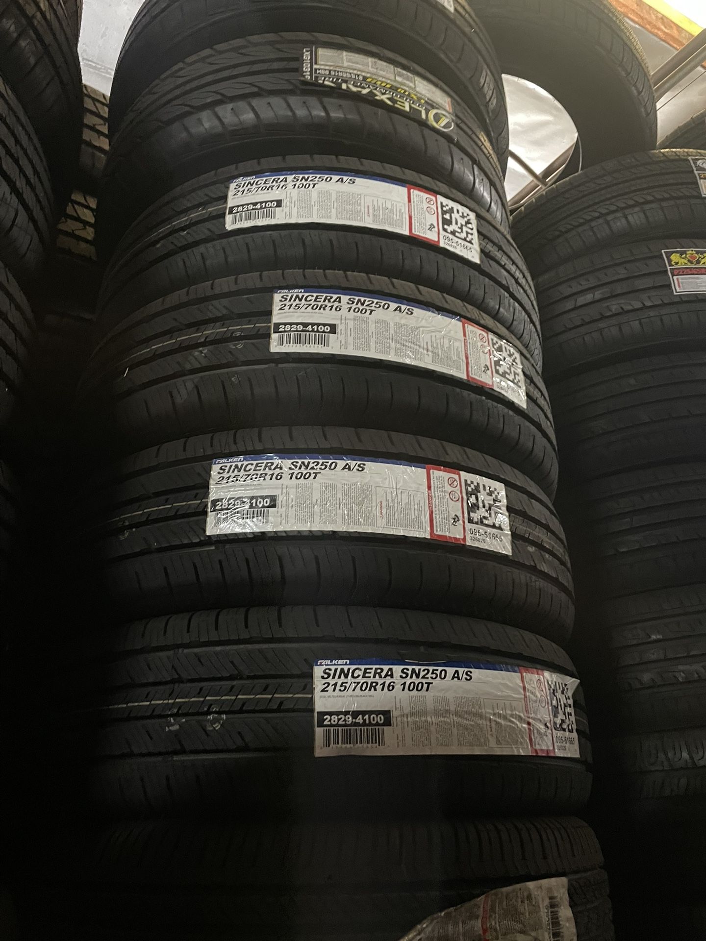 2157016 Falken Sincera SN250 A/S