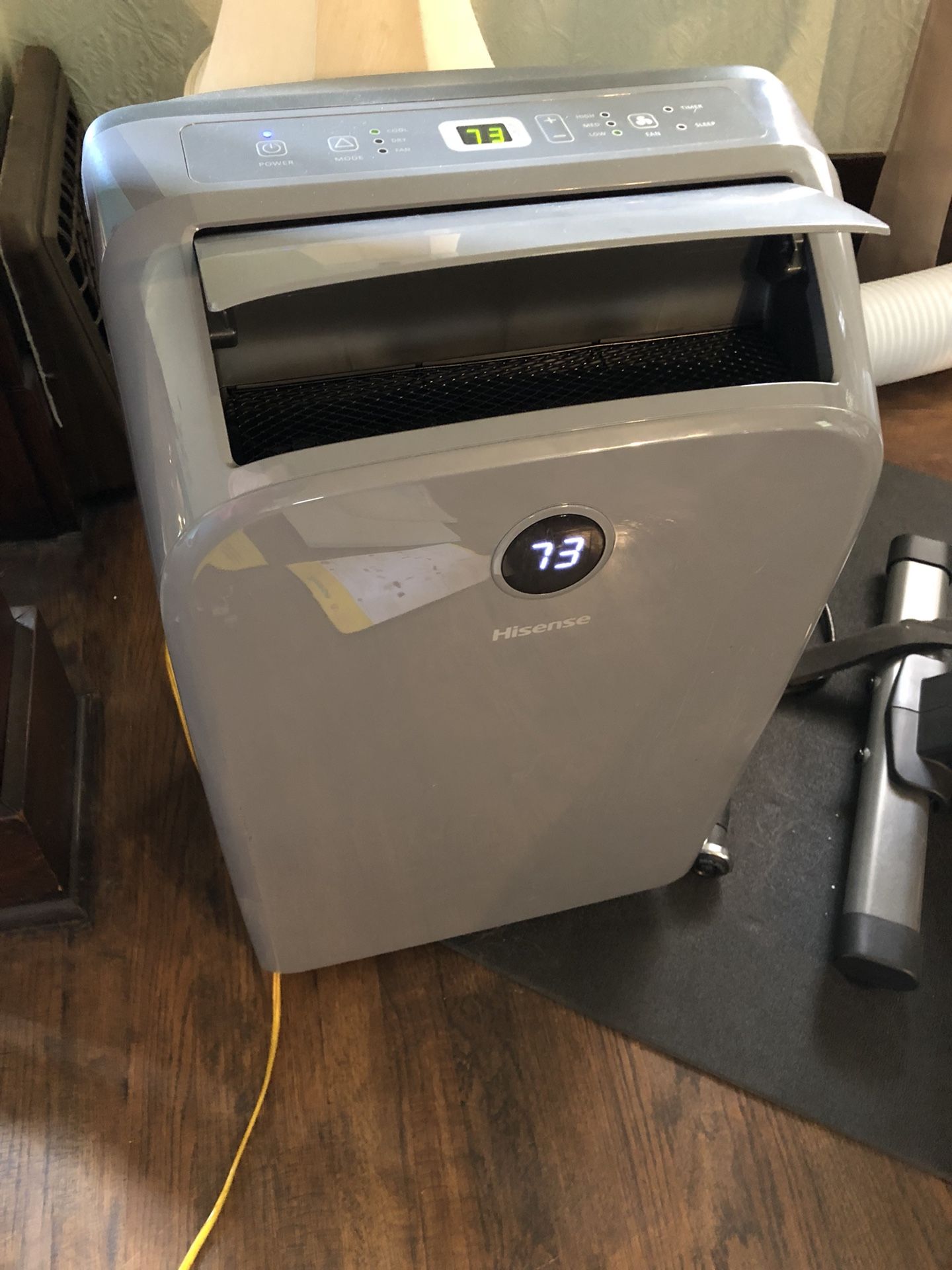 Hisense portable air conditioning unit AP12CR2G