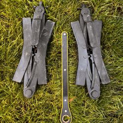 RV wheel stabilizers