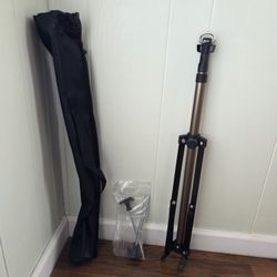 Portable Telescopic Outdoor Camping Lantern Light Stand