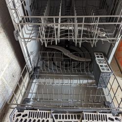 Dishwasher - GE