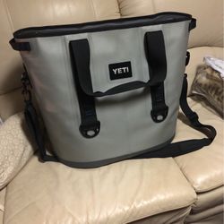 Extra Large Yeti Not Small