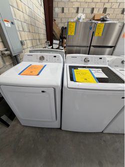 Samsung set new washer and dryer