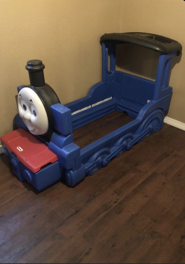 Little Tike Thomas Train Bed