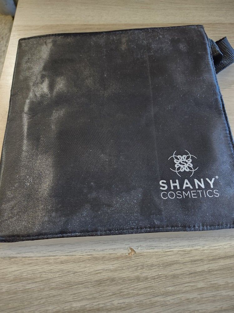 Makeup Artist Brush Belt